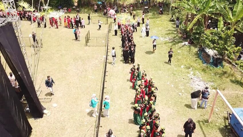 Inovasi Dosen POLIJE Dorong Digitalisasi Media Promosi Hyang Argopuro Festival IX 2025 di Desa Adat Arjasa, Kabupaten Jember